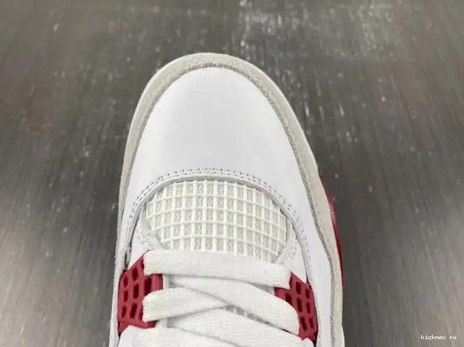 Cheap Pine Retro 4 SB Jordan Red DR5415-160 0521
